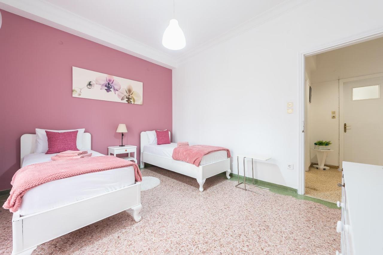 Private Rooms Athens - Shared Bathroom المظهر الخارجي الصورة
